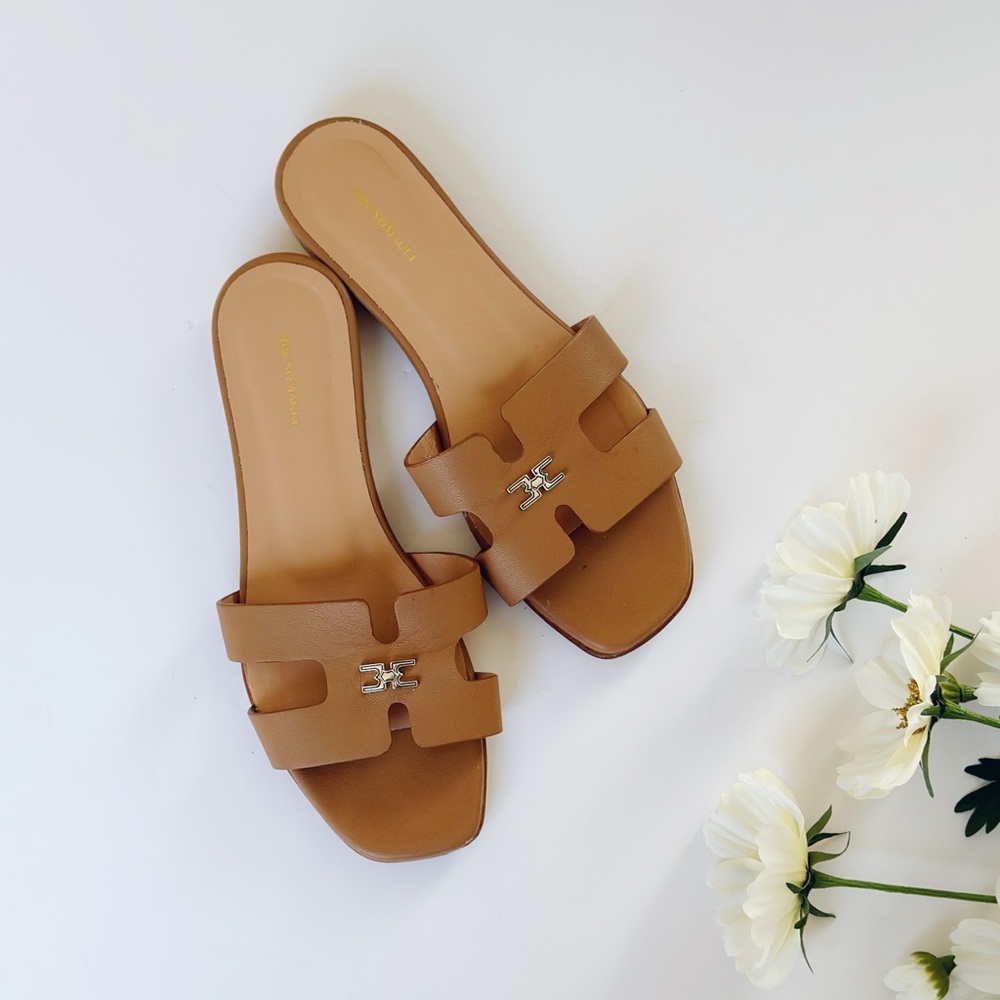 Bruno Magli Fina Slide Leather Sandal Tan